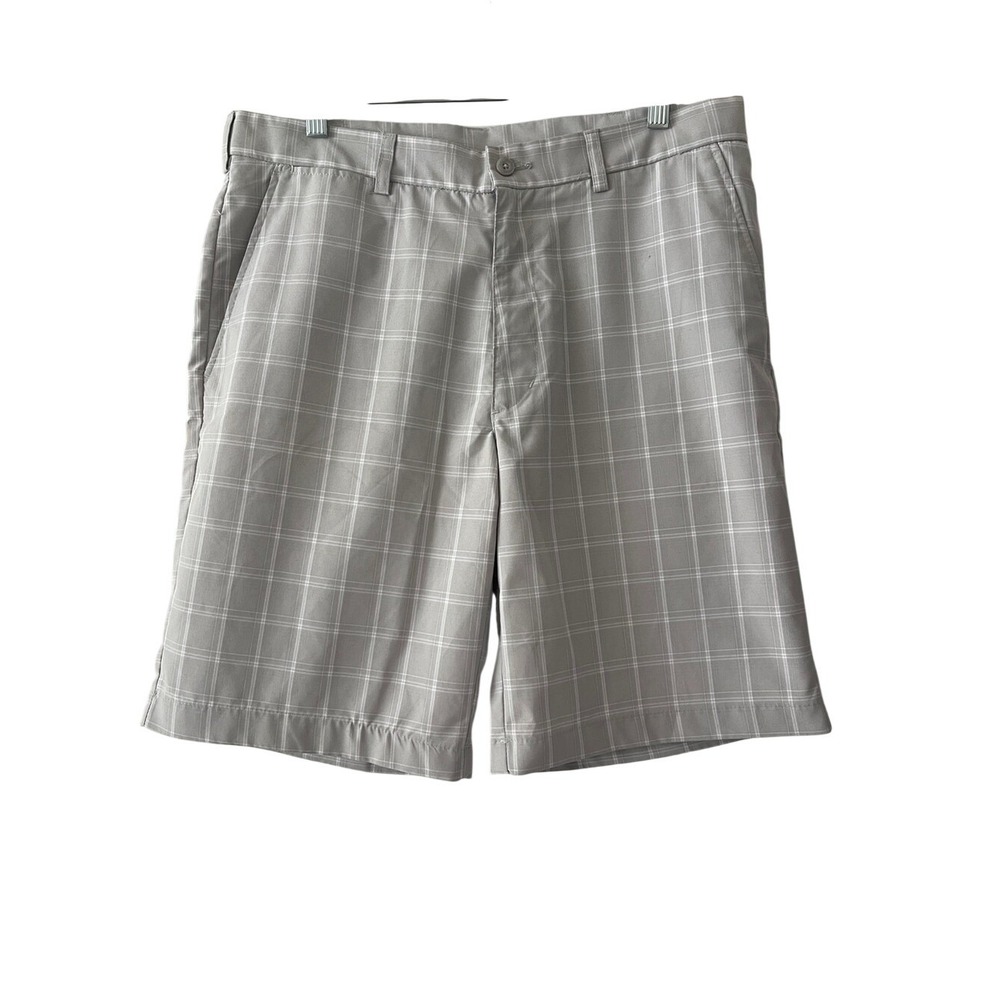 PGA Tour Men's Light Gray Plaid Golf Shorts 34